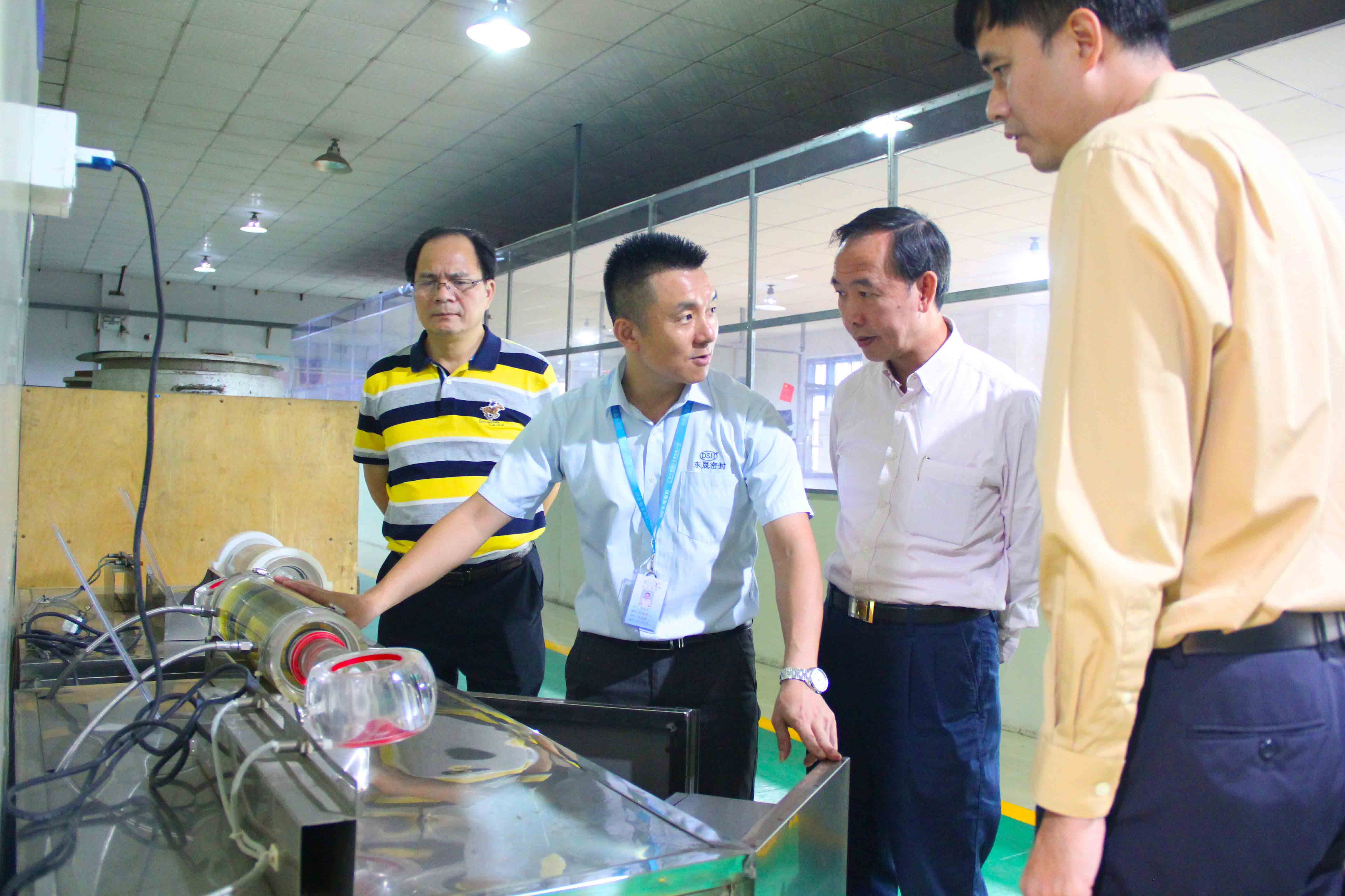 東晟密封胡燕林總經(jīng)理介紹油封應用原理